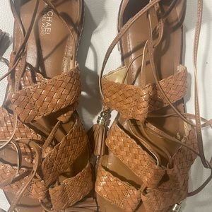Lace up comfortable and super cute sandal, size 8.5